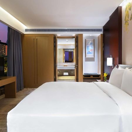 Hilton Garden Inn Foshan Esterno foto
