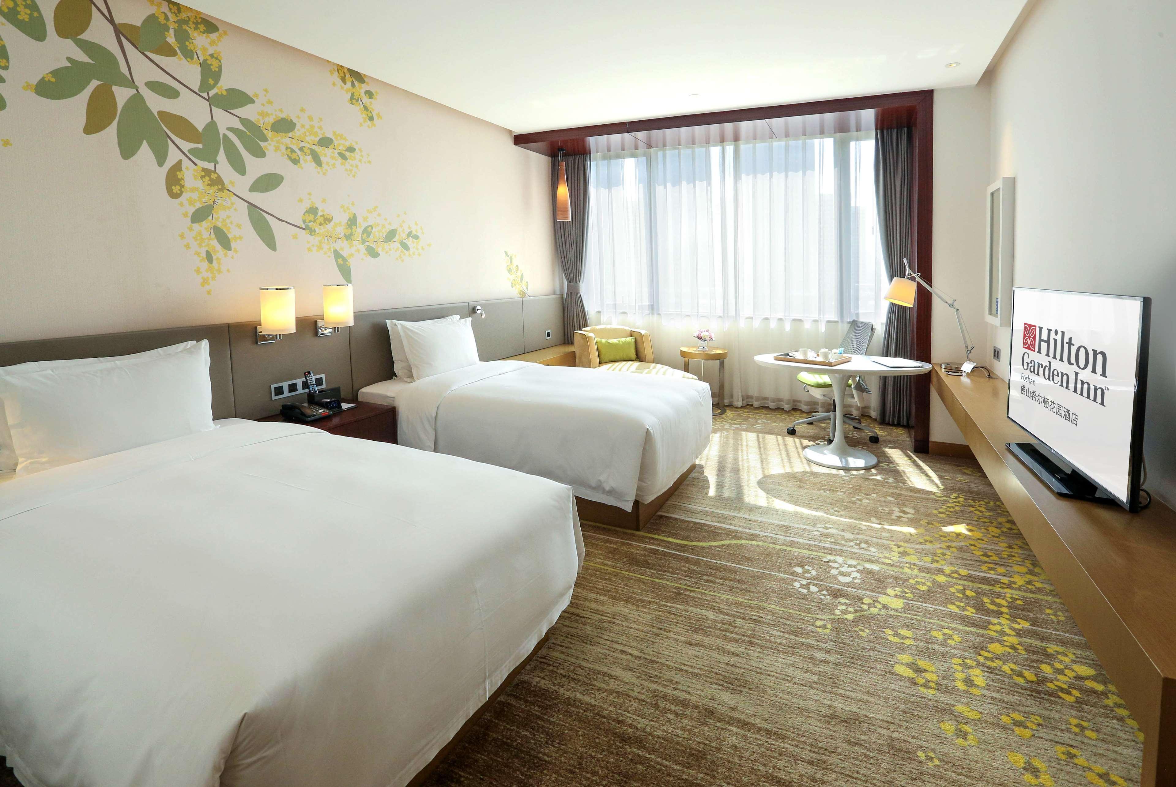 Hilton Garden Inn Foshan Esterno foto