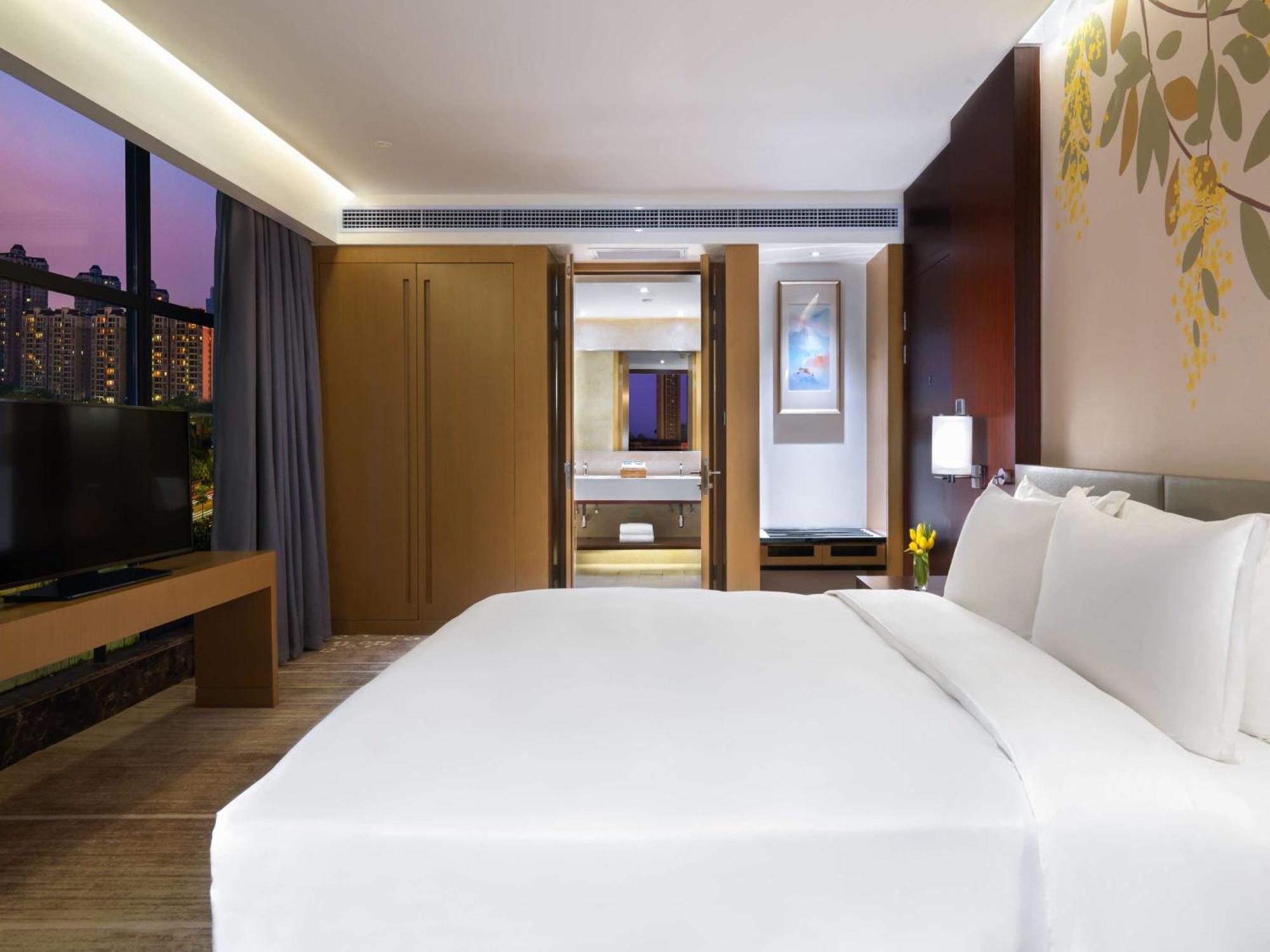 Hilton Garden Inn Foshan Esterno foto