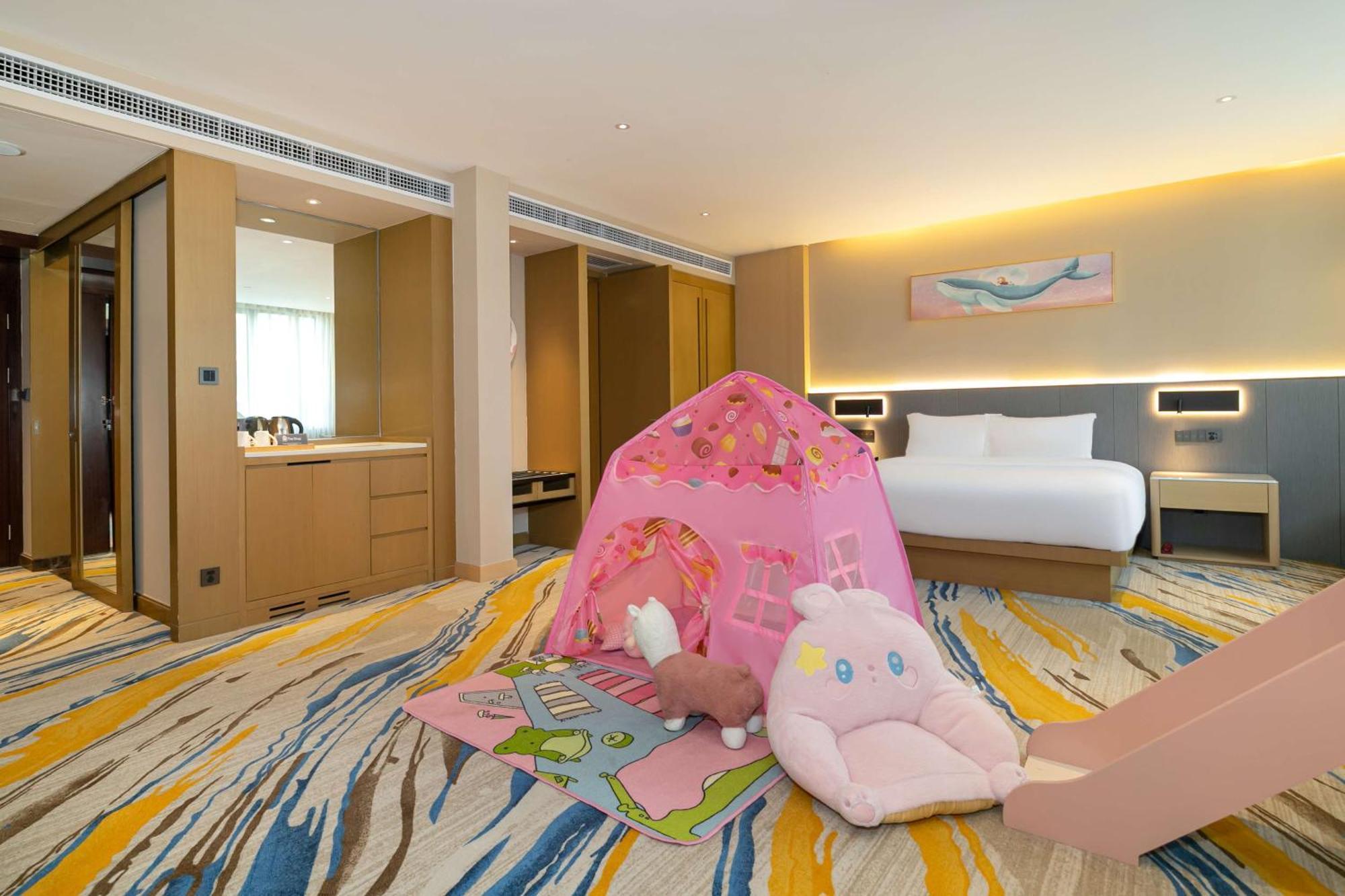 Hilton Garden Inn Foshan Esterno foto